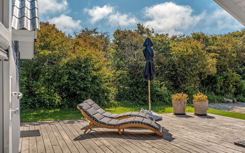Skakke - 350M to the Fjord: Bois, Mobilier De Jardin, Dur, Parquet, Plate-Forme, Ombre, Planche, Tache De Bois, Porche, Eco Hôtel