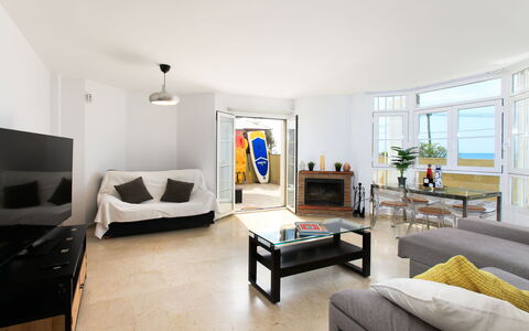 La Samba Beachfront: Zone Résidentielle, Appartement, Biens, Recours, Manoir, Balcon, Villa, Piscine