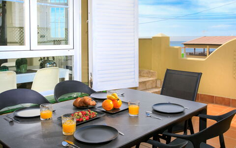 La Samba Beachfront: Zone Résidentielle, Appartement, Biens, Recours, Manoir, Balcon, Villa, Piscine