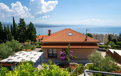 Salvia: Zone Résidentielle, Appartement, Biens, Recours, Manoir, Balcon, Villa, Piscine