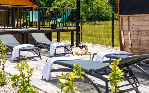 Ivica: Zone Résidentielle, Appartement, Biens, Recours, Manoir, Balcon, Villa, Piscine