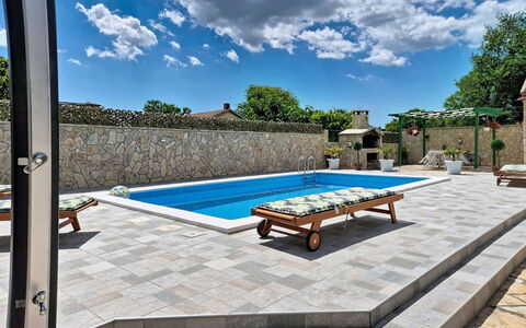 Denis: Zone Résidentielle, Appartement, Biens, Recours, Manoir, Balcon, Villa, Piscine