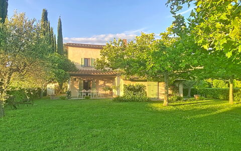 Cairaossa Tuscan Retrait: Meubles, Design Intérieur, Sol, Sol, Parquet, Bois, Chaise, Plafond, Table Cuisine Et Salle A Manger, Table