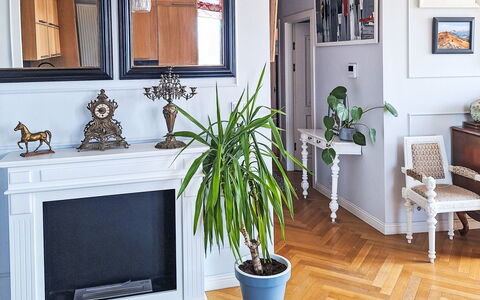 Dzielna: Meubles, Design Intérieur, Sol, Sol, Parquet, Bois, Chaise, Plafond, Table Cuisine Et Salle A Manger, Table