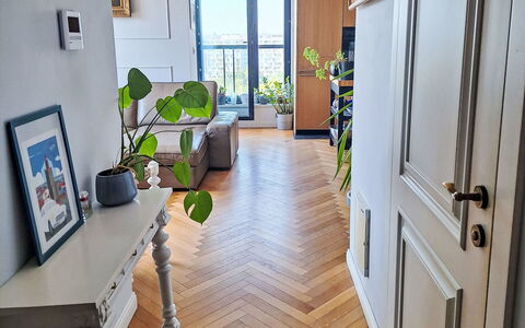 Dzielna: Meubles, Design Intérieur, Sol, Sol, Parquet, Bois, Chaise, Plafond, Table Cuisine Et Salle A Manger, Table