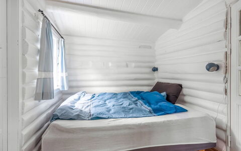 Armund - 50M from the Sea: Plafond, Pièce, Linge, Chambre, Literie, Dur, Drap De Lit, Lit, Conception, Planche