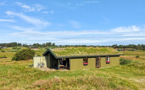 Satu - 1.5Km from the Sea: Prairie, Paysage, Écorégion, Lot Terre, Plaine, Zone Rurale, Chalet, Prairie, Prairie, Pâturage