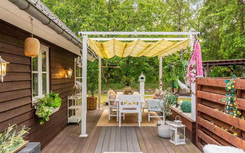 Myrra: Bois, Meubles, Pot De Fleur, Mobilier De Jardin, Sol, Parquet, Jardin, Plate-Forme, Chaise