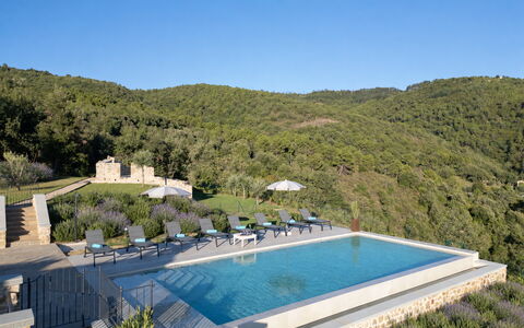 Villa Maddalena alla Guglielmesca: Montagnes Relief, Colline, Montagne, Piscine, Montagnes, Paysage, Station De Montagne, Chaîne De Montagnes, Eco Hôtel, Biens