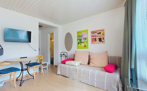 Flüela Lounge: Appartement, Architecture, Zone Résidentielle, Condominium, Composite, Design Urbain, Balcon, Usage Mixte, Ombre
