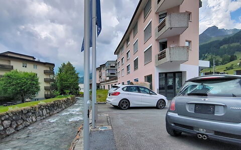 Flüela Lounge: Appartement, Architecture, Zone Résidentielle, Condominium, Composite, Design Urbain, Balcon, Usage Mixte, Ombre