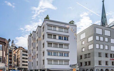 Chesa Enania: Appartement, Architecture, Zone Résidentielle, Condominium, Composite, Design Urbain, Balcon, Usage Mixte, Ombre