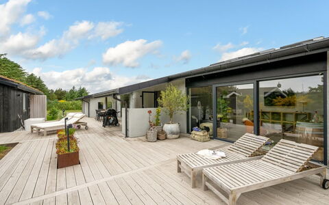 Nitis - 300M to the Fjord: Appartement, Architecture, Zone Résidentielle, Condominium, Composite, Design Urbain, Balcon, Usage Mixte, Ombre