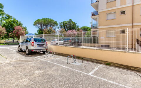 Nice: Appartement, Architecture, Zone Résidentielle, Condominium, Composite, Design Urbain, Balcon, Usage Mixte, Ombre