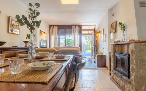 Lluna: Appartement, Architecture, Zone Résidentielle, Condominium, Composite, Design Urbain, Balcon, Usage Mixte, Ombre