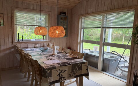 Laris - from the Sea: Meubles, Design Intérieur, Sol, Bois, Sol, Luminaire, Plafond, Chaise, Table Cuisine Et Salle A Manger, Table