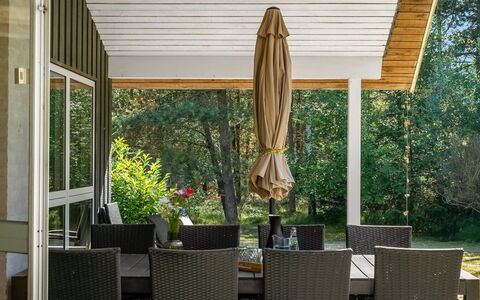 Laris - from the Sea: Meubles, Chaise, Bois, Table, Mobilier De Jardin, Design Intérieur, Plafond, Table Cuisine Et Salle A Manger, Porche, Tableau De Plein Air