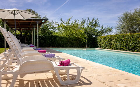 Il Cipresso, Casa dei Nonni, Cortona: Piscine, Mobilier De Jardin, Meubles, Composite, Jardin, Ombre, Recours, Parapluie, Aménagement Paysager, Chaise