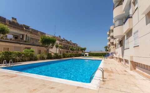 Maritim: Zone Résidentielle, Appartement, Condominium, Piscine, Balcon, Hôtel