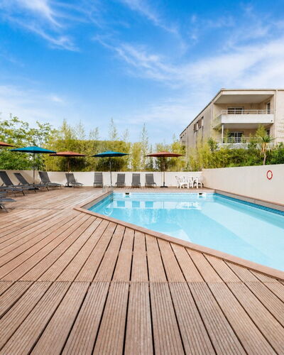 Grasse 620: Piscine, Recours, Composite, Eco Hôtel, Appartement, Plate-Forme, Mobilier De Jardin, Ombre, Biens, Villa