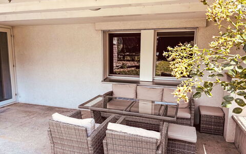 Ferienwohnung Enzian: Meubles, Bois, Sol, Mobilier De Jardin, Chaise, Balcon, Tableau De Plein Air, Dur, Tache De Bois, Table Basse