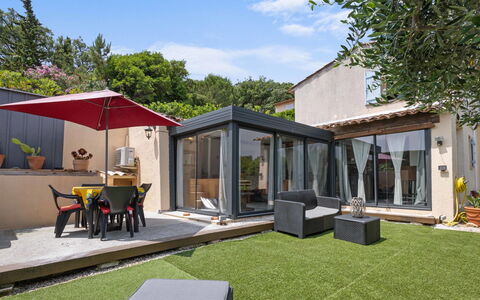 Hameau de Croisette Plage: Meubles, Table Cuisine Et Salle A Manger, Chaise, Sol, Mer, Balcon, Océan, Recours, Eco Hôtel, Salle À Manger