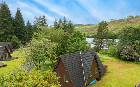 Loch Oich View (Lodge 6): Paysage, Zone Rurale, Chalet, Station De Montagne, Jardin, Cabane En Rondins, Cour, Parc, Batiments Jardin