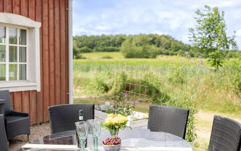 Onsjö: Meubles, Table Cuisine Et Salle A Manger, Chaise, Sol, Mer, Balcon, Océan, Recours, Eco Hôtel, Salle À Manger