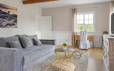 Onsjö: Meubles, Table Cuisine Et Salle A Manger, Chaise, Sol, Mer, Balcon, Océan, Recours, Eco Hôtel, Salle À Manger