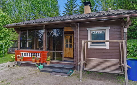 Whispering Woods: Bois, Maison, Chalet, Porte, Porche, Siding, Domicile, Batiments Jardin, Cabane En Rondins, Cabanon