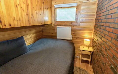 Whispering Woods: Bois, Sol, Design Intérieur, Sol, Chambre, Lit, Pièce, Plafond, Tache De Bois, Dur