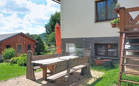 Sylva: Chalet, Jardin, Arrière-Cour, Pelouse, Cour, Aménagement Paysager, Ombre, Tache De Bois, Ferme, Porche