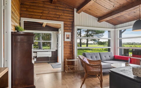 Vilmar - 450M from the Sea: Meubles, Bois, Design Intérieur, Plafond, Sol, Sol, Domicile, Maison, Chaise, Salon