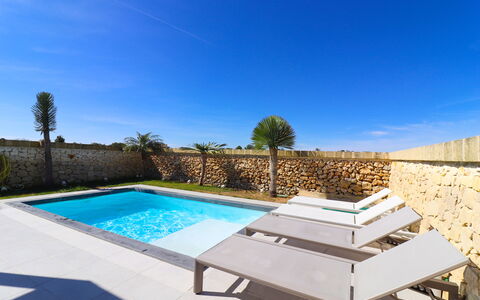Villa Ginevra Luxury Otranto: Bleu, Piscine, Composite, Recours, Mobilier De Jardin, Hôtel, Villa, Tuile, Eco Hôtel, Ville Resort
