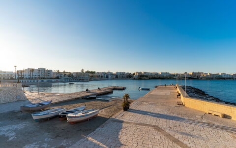 Villa Ginevra Luxury Otranto: Ciel, L'Eau, Plan D'Eau, Ressources En Eau, Voie Navigable, Horizon, Canal, Banque, Lac, Côte