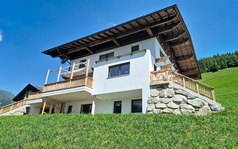 Eben: Maison, Domicile, Porche, Chalet, Paysage, Zone Rurale, Lot Terre, Ferme, Pente, Chaîne De Montagnes