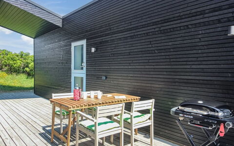 Ajvi - 250M from the Sea: Appartement, Condominium, Usage Mixte, Hôtel, Balcon
