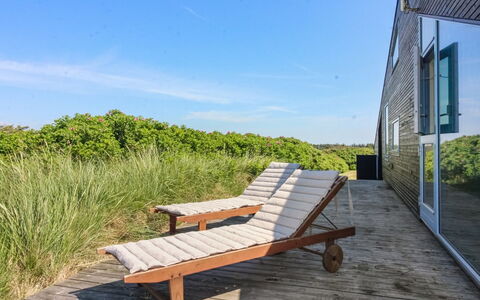 Ajvi - 250M from the Sea: Appartement, Condominium, Usage Mixte, Hôtel, Balcon