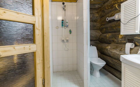 Luostonseita 2: Appartement, Condominium, Usage Mixte, Hôtel, Balcon