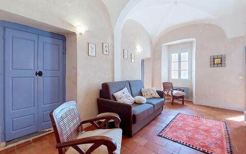 Casa Memmi Mouriès: Sol, Meubles, Design Intérieur, Plafond, Sol, Pièce, Chaise, Salon, Tache De Bois