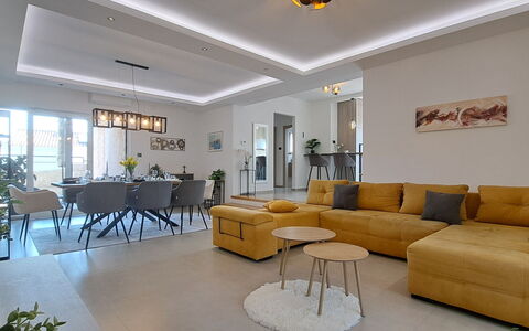 Nona: Appartement, Condominium, Usage Mixte, Hôtel, Balcon