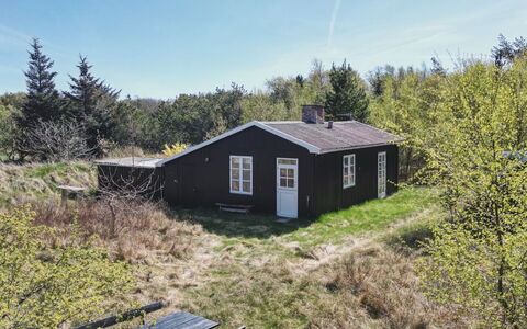 Inan - 800M from the Sea: Herbe, Maison, Chalet, Zone Rurale, Lot Terre, Toit, Domicile, Prairie, Biens, Cabanon