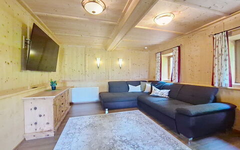 Ferienhaus Dinkl: Bois, Plafond, Dur, Tache De Bois, Parquet, Planche, Cabane En Rondins, Salon, Lumber