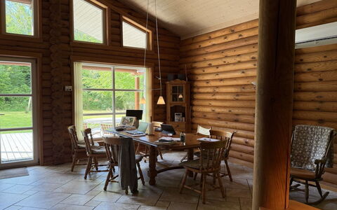 Unelma - from the Sea: Meubles, Design Intérieur, Sol, Bois, Plafond, Sol, Chaise, Table, Pièce, Marron