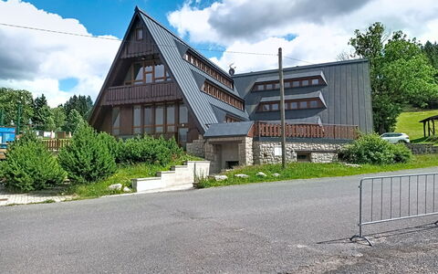 Arnika: Chalet, Siding, Allée