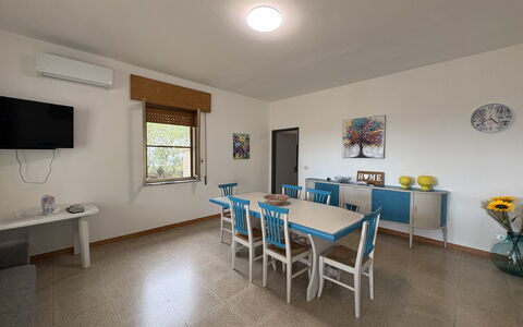 Casale Nardi: Meubles, Design Intérieur, Sol, Table, Bois, Sol, Chaise, Table Cuisine Et Salle A Manger, Salle À Manger, Plafond