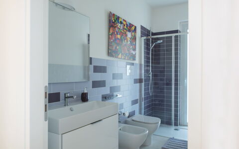 A Casa di Gio: Sol, Mur, Sol, Design Intérieur, Luminaire Plomberie, Salle De Bains, Tuile, Plomberie, Composite, Toilette