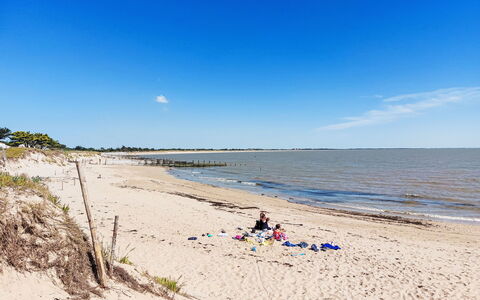 Villa la Coquille: Ciel, Plage, L'Eau, Plan D'Eau, Côte, Environnement Naturel, Horizon, Cotiers Et Relief Océaniques, Rive, Mer