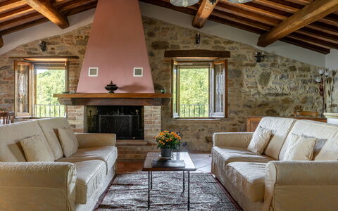 Villa Daluma, Private Pool in Todi: Meubles, Design Intérieur, Sol, Mur, Canapé, Bois, Sol, Pièce, Salon, Plafond
