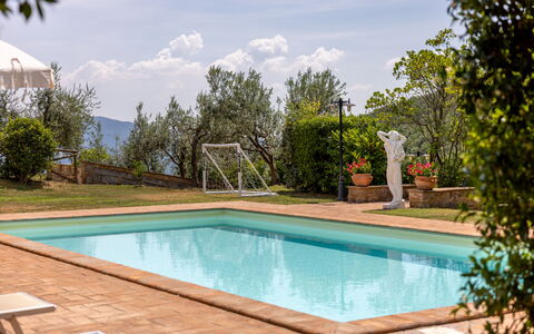 Villa Daluma, Private Pool in Todi: Piscine, Recours, Hacienda, Eco Hôtel, Biens, Villa, Mobilier De Jardin, Ferme, Jardin, Ombre